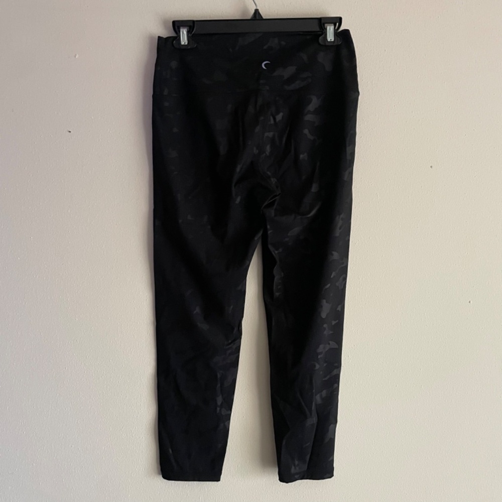 Zyia Active Black Battleship Camo Luxe Leggings Size 6-8 - Picture 7 of 8
